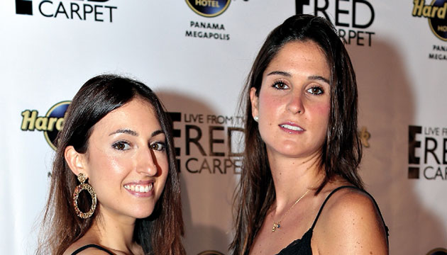 8. Paula León y Gisela del Río.