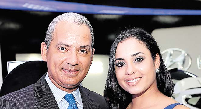 7. Torick Herrera y Karen de Herrera.