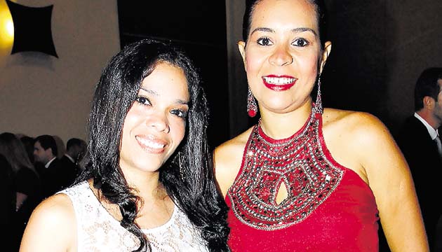 10. Yairenis Hidalgo y Yahaira Jiménez.