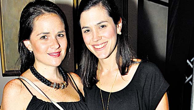 8. Gabriela García y Carolina Rodríguez.