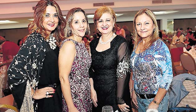 4. Auristela de Naranjo, Aida Jacome, Alicia de Cupas y Margarita de Ulate.