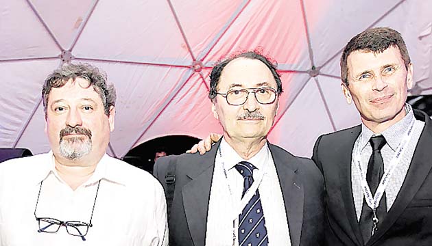 8. Roberto Fuenzalida, Federico Brisky y Jitzel Sandoval.