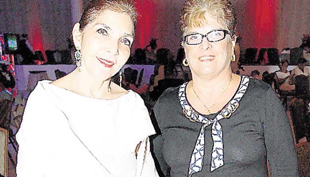 7. Lupe de Zarak y Rita Bouche.