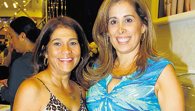 8. Débora Stanziola y Patricia Díaz.