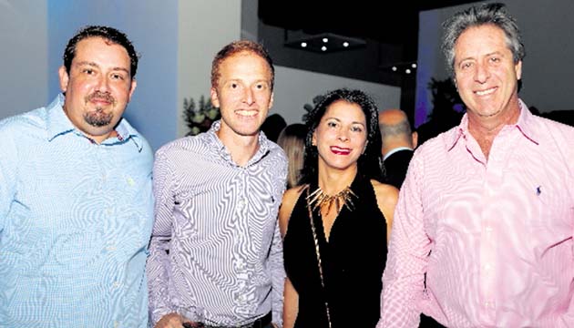 3. Juan Prieto, Carlos Moreno, Cecilia Bronfenmajer y Ricardo Bronfenmajer.