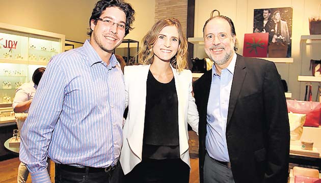 5. Nicolás Parai, Victoria Parai y Emanuel Romero.