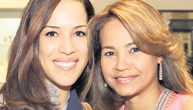 8. Tharsys Pui y Eixa de Maduro.