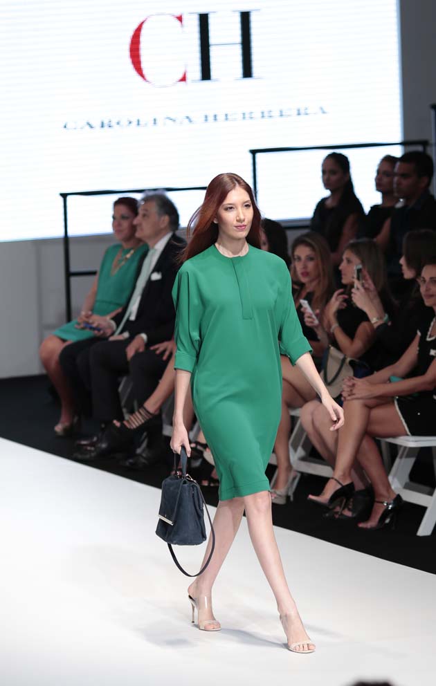 Desfile de colección primavera/verano 2015 de Carolina Herrera (CH) en Multiplaza, Panamá foto Aurelio Herrera