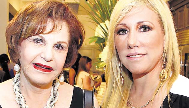 7. Vilma Cordovez y Beatriz de Pataro.