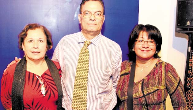 4. Fulvia Vergara, Rafael Ruiloba y Berenice Rivera.