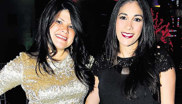 8. Karina Castillo y Anaeva Barría.