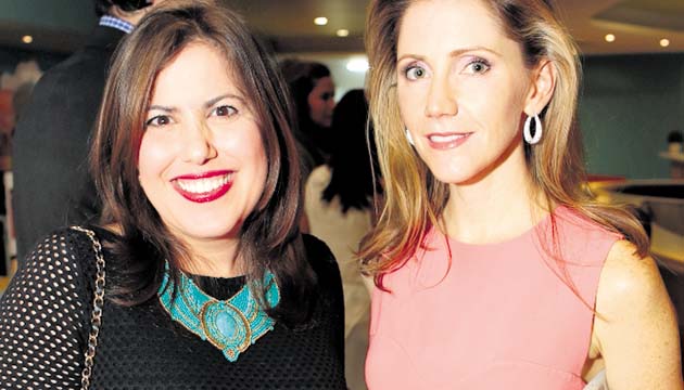 8. Marissa Cortés y Roxanne Mouynes.
