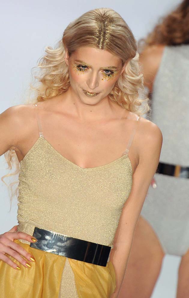 Maquillaje de Maybelline por modelo Lena Gercke foto EFE