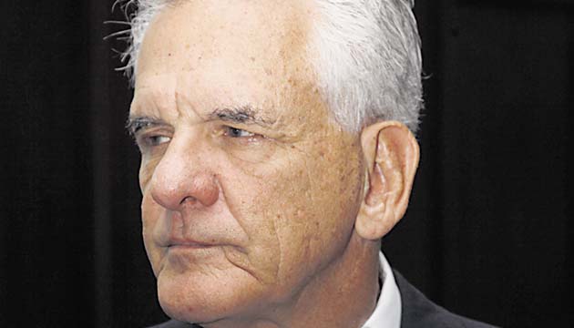 Stanley Motta (donante de Varela), ligado a empresa favorecida.(Archivo )