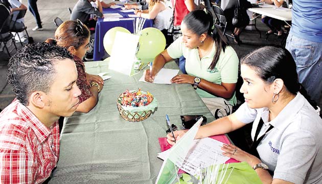 Oportunidades para los jóvenes()