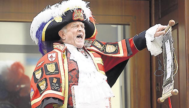 Momento del anuncio del nacimiento de la segunda heredera.