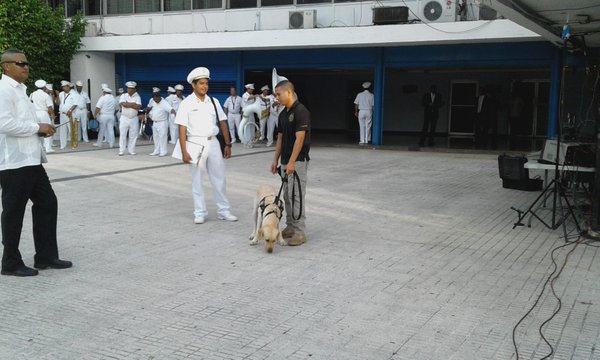Unidades de la Policía Nacional. Foto/José Chacón