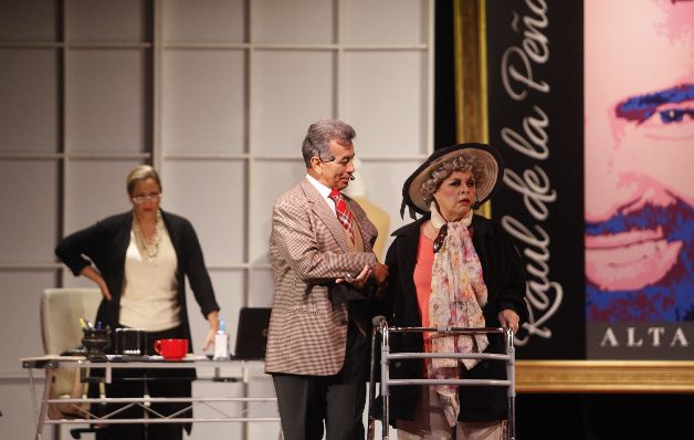 Lissette Condasín, Orlando Barroso y Maritza Vergas. Lissette Condasín, Orlando Barroso y Maritza Vergas.