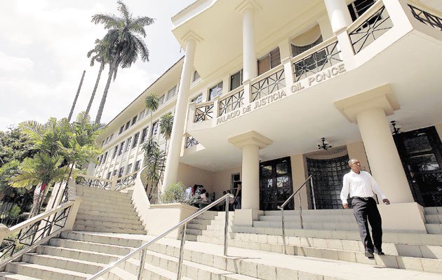 La audiencia se dio bajo el sistema de video