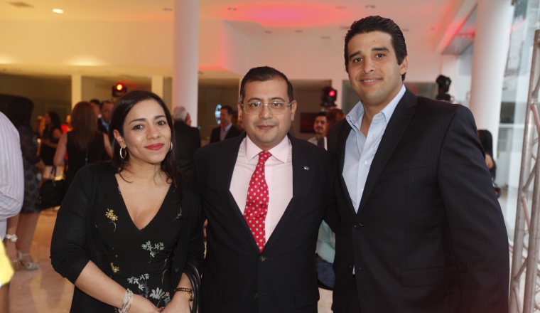 3. Flor Núñez, Everst Figueroa y Mario Bárcenas.