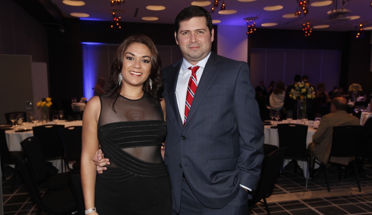 4. Lourdes Mendoza y Fabrizzio González.