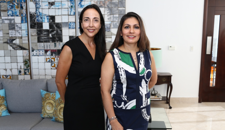 2. Paola Muñoz y Patricia Salazar. 2. Paola Muñoz y Patricia Salazar.