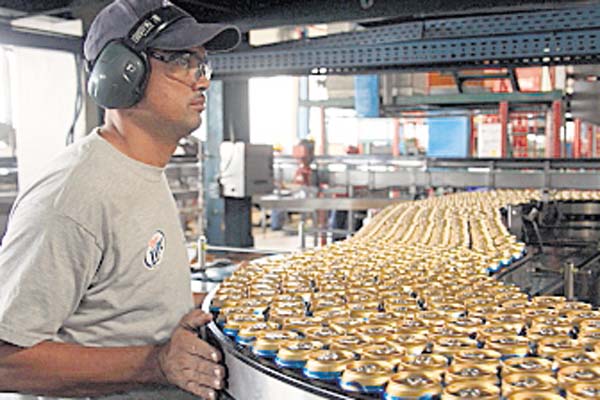 El consumo mundial de alcohol aumentará 0.8%, a pesar de caída