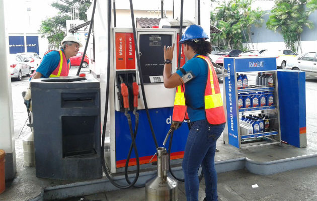 Las gasolineras que no cumplan serán sancionadas. Foto/Cortesía de la Acodeco