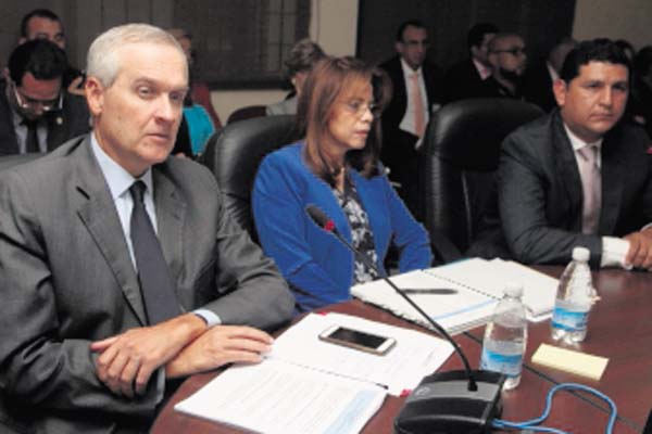 Cuestionada productividad de la Comisión de Gobierno de Asamblea