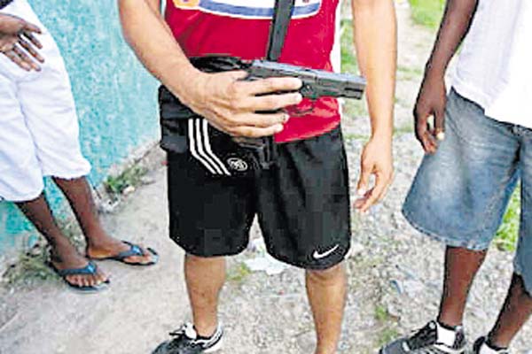 Veda no afecta la capacidad de los delincuentes de obtener armas