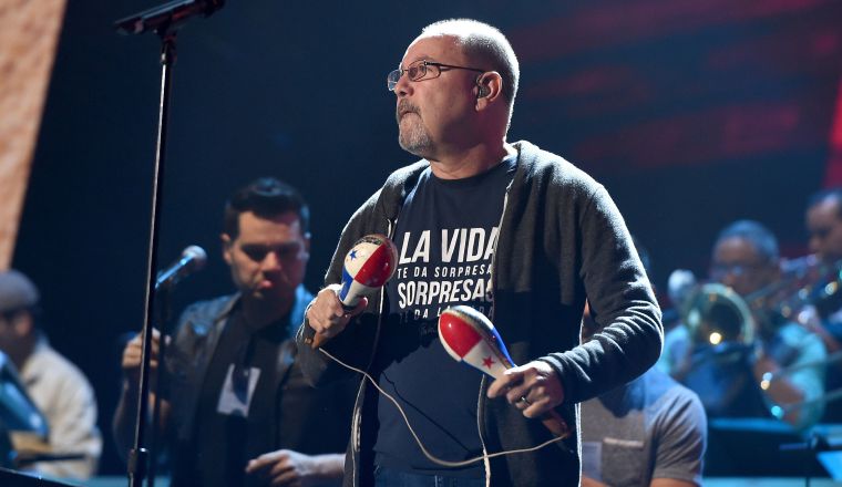 Agradeció a todo su equipo. Agradeció a todo su equipo.