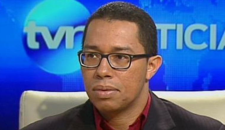Por poco me duermo