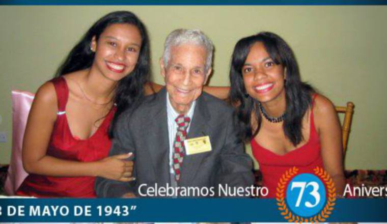 En Uruguay. Selene Núñez, Erasmo Chambonet y Zuleika Cordero. En Uruguay. Selene Núñez, Erasmo Chambonet y Zuleika Cordero.