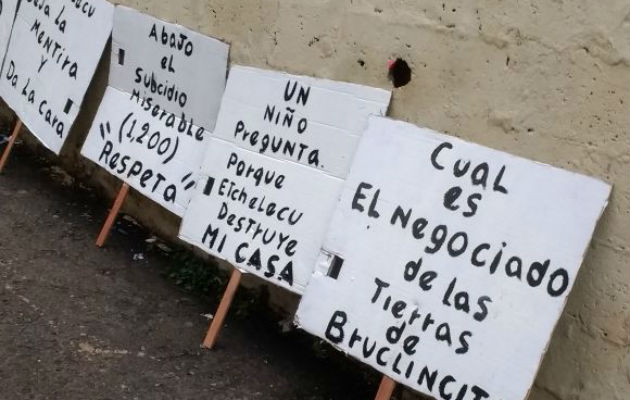 Moradores de Brooklincito se oponen a desalojos. Foto/Cortesía Moradores de Brooklincito se oponen a desalojos. Foto/Cortesía