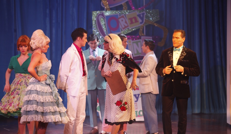 Ana Grethel Solís, Simón Tejeira, Gaby Gnazzo y Richie Olivella. Ana Grethel Solís, Simón Tejeira, Gaby Gnazzo y Richie Olivella.