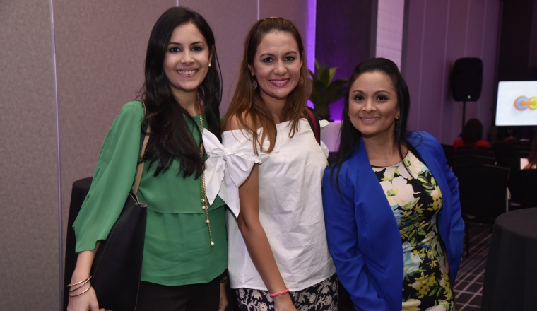 3. Mónica Galdames, Tania Araúz y Nerelys Araúz. 3. Mónica Galdames, Tania Araúz y Nerelys Araúz.