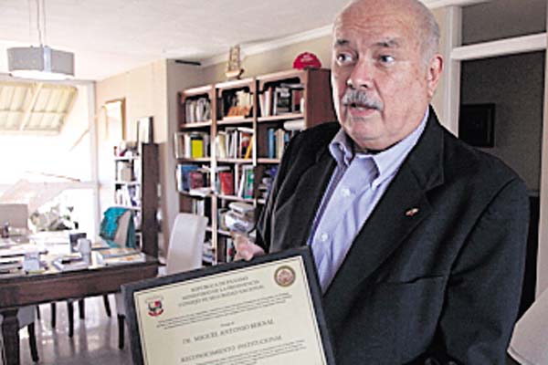 No es un paladín de la justicia,  es un ciudadano comprometido