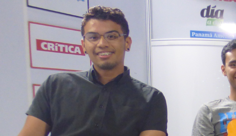 Moisés Arroyo, estudiante de Periodismo y músico. Moisés Arroyo, estudiante de Periodismo y músico. /Foto Santos J. Oliveros C.