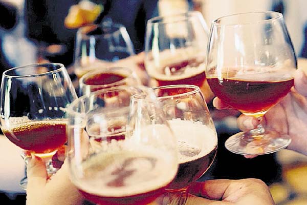 Dejar el alcoholismo requiere de voluntad y apoyo. /Foto Pixabay