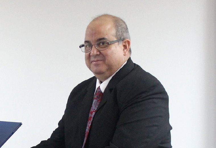 Humberto Brid, 10 mil dólares Humberto Brid, 10 mil dólares