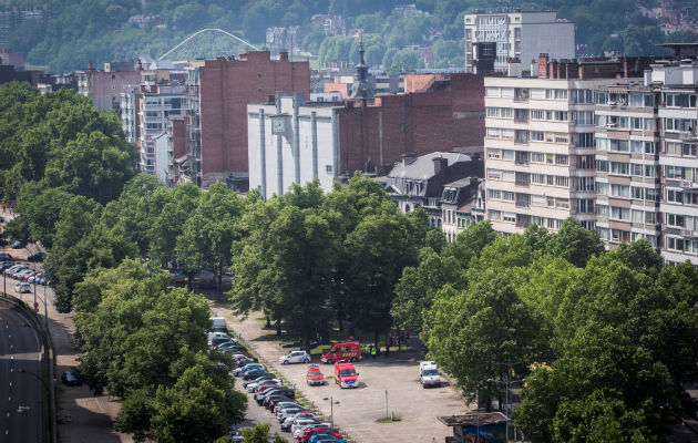 El tiroteo en Lieja que ha dejado tres víctimas mortales y dos heridos.