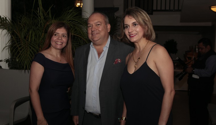 3. Veroushka Badillo, Camilo Hoyos y Rita Solís. 3. Veroushka Badillo, Camilo Hoyos y Rita Solís.