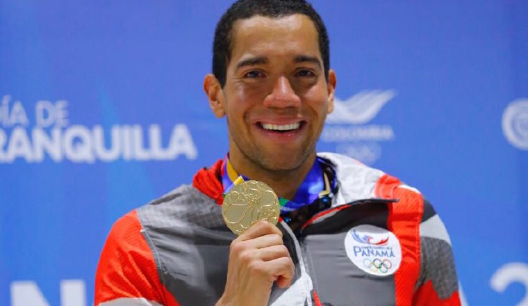 Crespo, oro en natación: Edgar Crespo dio a Panamá su primera medalla de oro en los juegos de Barranquilla, al subir a lo más alto del podio en los 50 metros pecho.