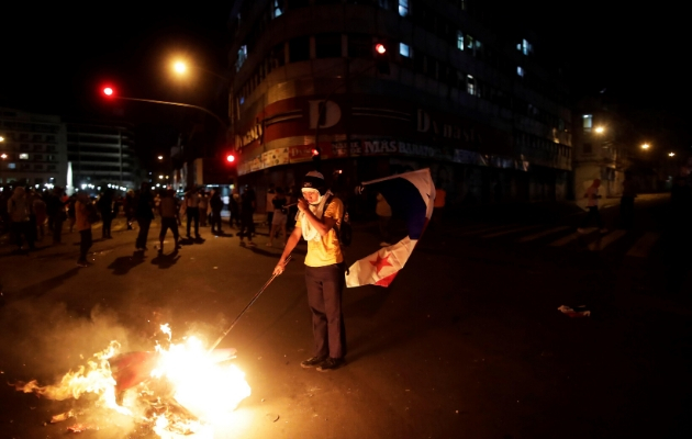 Las manifestaciones son en rechazo a las reformas a la Constitución que se debaten en la Asamblea Nacional. Fotos/Bienvenido Velasco/EFE Las manifestaciones son en rechazo a las reformas a la Constitución que se debaten en la Asamblea Nacional. Fotos/Bienvenido Velasco/EFE