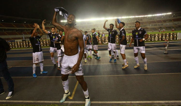 La celebración fue de Tauro Foto Anayansi Gamez La celebración fue de Tauro Foto Anayansi Gamez