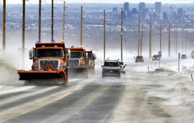 Advierten de intensas nevadas y heladas hacia el este de Estados Unidos La tormenta arrojará entre 15 y 30 centímetros (6 a 12 pulgadas) de nieve. Foto: EFE.