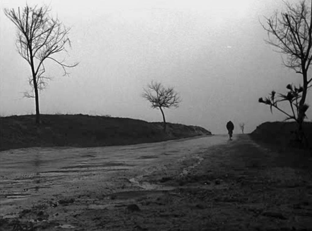 Otra escena de 'Muerte de un ciclista'. Foto: tiempodecine.co Otra escena de 'Muerte de un ciclista'. Foto: tiempodecine.co