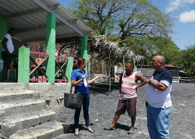 Autoridades de Chame verifican cumplimiento de prohibiciones por coronavirus Inspección en el embarcadero de Playa Gorgona. Foto: Eric Montenegro.