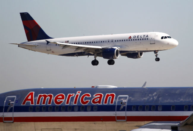 Las aerolíneas rechazan que se obligue a dejar asientos vacíos en los vuelos No están de acuerdo en dejar vacío un asiento entre dos pasajeros. Foto: Archivo/Ilustrativa.