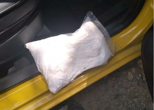 Incautan cocaína en un taxi y marihuana a un microdistribuidor en Colón La cocaína fue decomisada en un retén en la Costa Abajo. Fotos: Diómedes Sánchez.